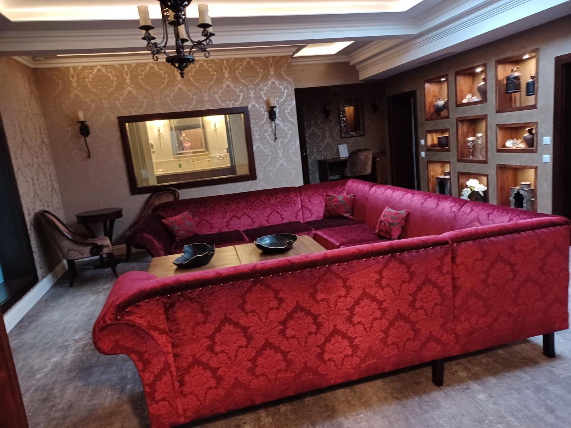 Hotel Dvorana การ์โลวีวารี ภายนอก รูปภาพ